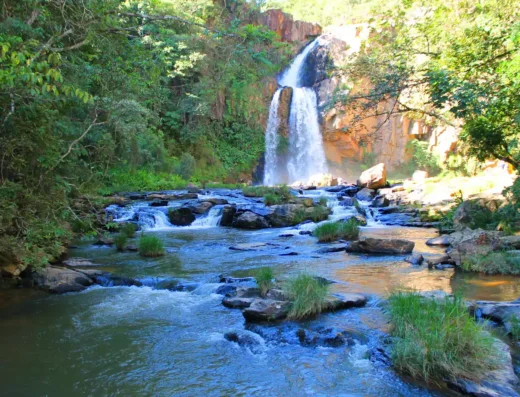 Cachoeira Fecho da Serra