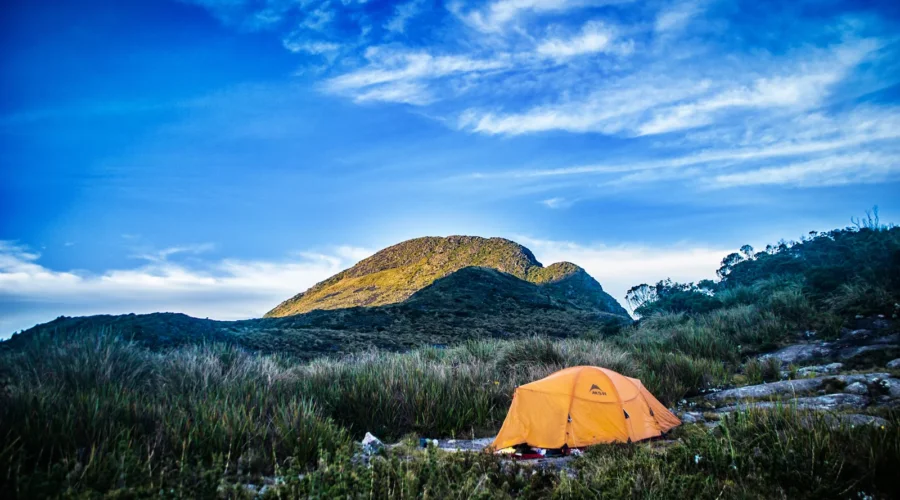 Camping no sul de Minas: onde acampar perto das cachoeiras